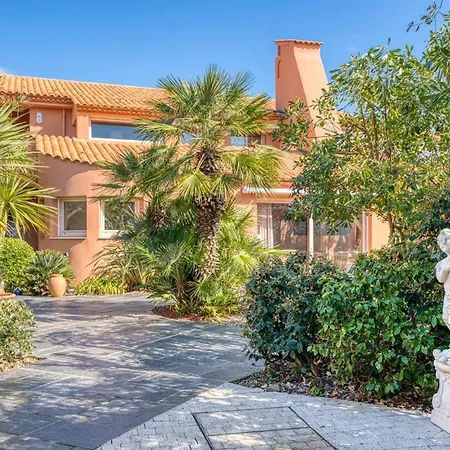 Casa Luciana Vila